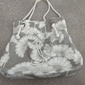Floral Gray Tote Bag